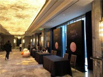 專業(yè)會議與展覽服務(wù) 從展臺特裝到巡展搭建的全方位解決方案